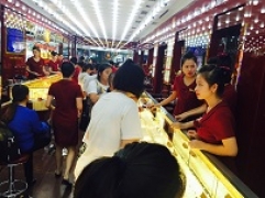 Thông tin thị trường vàng sáng 6.10.2017: Vàng trong nước lại giảm