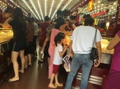 Thông tin thị trường vàng sáng 16.7.2019: vàng nhích nhẹ