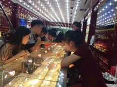 Thông tin thị trường vàng sáng 25.10.2019: Vàng trong nước đồng loạt tăng giá