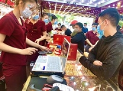 Bản tin thị trường vàng sáng 27.9:  Đầu tuần vàng neo quanh mốc cũ
