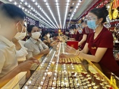 Bản tin thị trường vàng sáng 31/12: Vàng tăng nhẹ phiên cuối năm