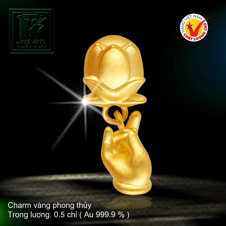 Charm vàng phong thủy