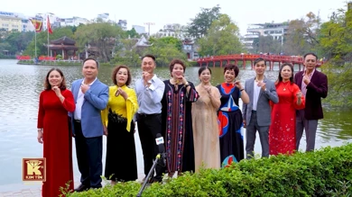 KIM TÍN - PHỎNG VẤN MUA VÀNG Ở ĐÂU 6