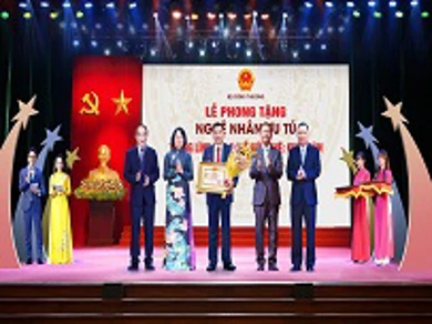 Tổng Giám đốc Cao Kim Trọng vinh được Chủ tịch nước trao tặng danh hiệu Nghệ nhân Ưu tú