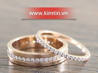 Bảo quản nhẫn cưới mùa hè: Giữ gìn vẻ đẹp vĩnh cửu